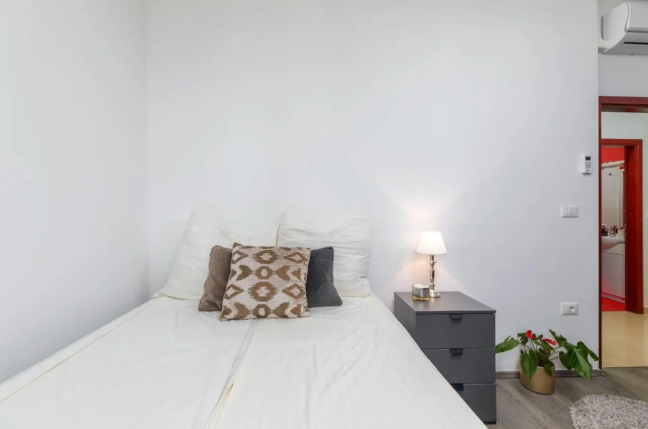 Apartment Augusto - Sea View Pula Croatia